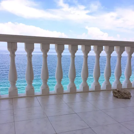 Traditional Maisonette House On The Sea Shore Σπίτι διακοπών *