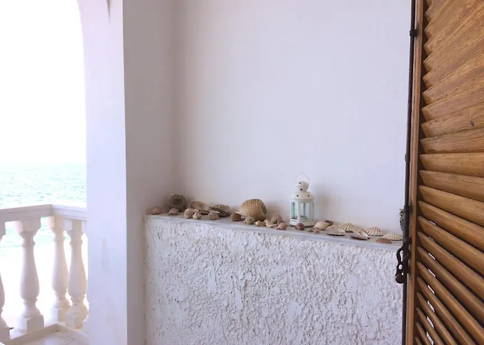 Traditional Maisonette House On The Sea Shore Σπίτι διακοπών *