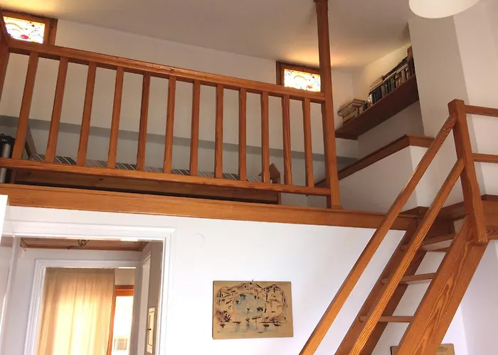 Traditional Maisonette House On The Sea Shore Dhervénion